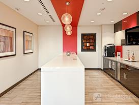 Regus | Wells Fargo Plaza