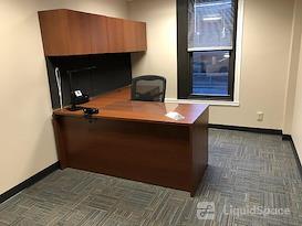 BusinessWise (Law & Finance Building)