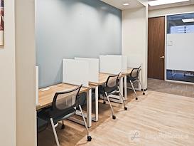 Regus | TX, Conroe - Woodland Square Blvd