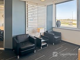 Regus | International Plaza