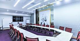 Jay Suites - Fifth Avenue Location