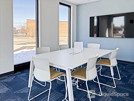 HQ | IL, Bensenville - W Grand Ave