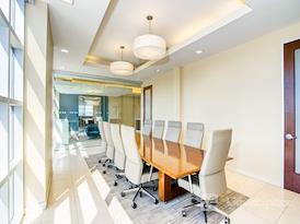 Regus | Uptown Village