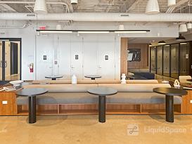 SPACES | MO, St. Louis - N Broadway