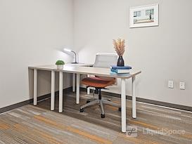 Regus | KY, Louisville - East Witherspoon St