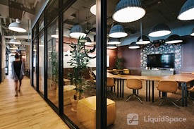 WeWork | 518 Xinjiang Lu