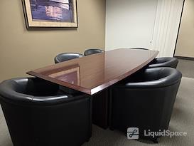 Private Offices • Coworking Spaces • Hybrid Offices 🏢