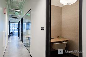 Industrious - 5th and Colorado