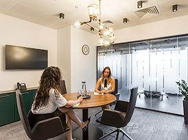 Regus | KYIV, Forum West Side
