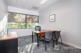 Regus | Centerpointe