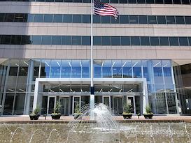 (CIN) Columbia Plaza