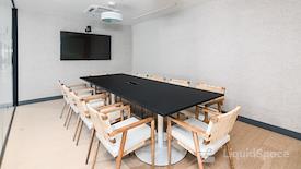 WeWork Two Horizon Center