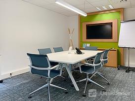 HQ | MARCQ-EN-BAROEUL, Château Rouge