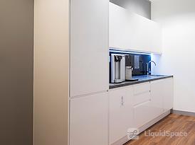 Regus | London, Richmond Station, Kew Road