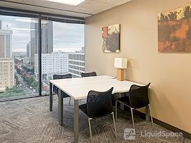 Regus | St Charles and Poydras