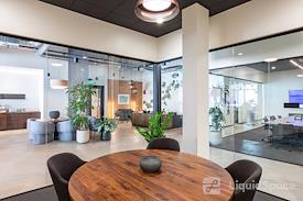 Industrious - 261 Madison Ave