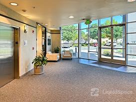 HQ || CA, Folsom - Orchard Dr