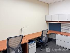 Regus | IL, Rosemont - W Higgins