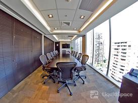 Regus | Santiago, Cerro El Plomo