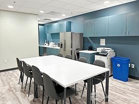 Regus | 3300 Gateway Centre Blvd