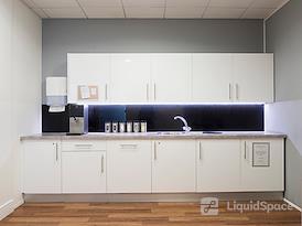 Regus | Reigate, London Road