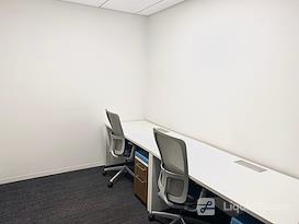 Emerge212 - 1185 Avenue of the Americas