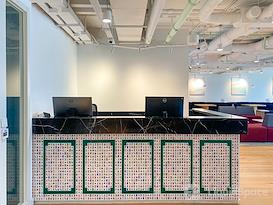 Signature | Hong Kong, The Gateway