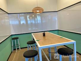 WeWork | Avenida Eugenio Garza Sada 1892