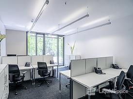 Signature | Dusseldorf Koenigsallee 61