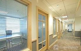 Intelligent Office RXR Plaza (Uniondale)