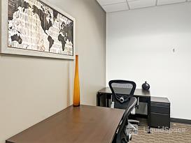 Regus | Leawood - Park Place