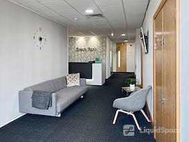 Regus | Leicester Grove Park