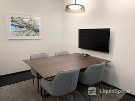 Industrious - Embarcadero