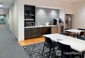 Regus | Legacy Town Center