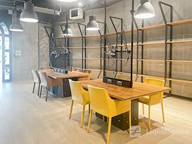 Regus | Bangkok, W-District