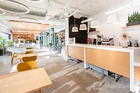 Regus | Quebec, Montreal - Mile End