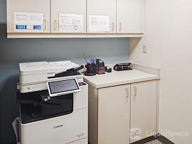 Regus | Savannah - 22 Bull St