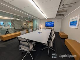 Industrious - Clarendon