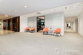 Carr Workplaces - Reston Town Center