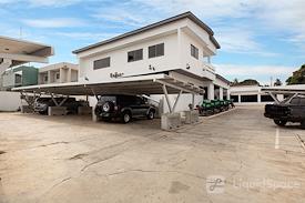 Regus | Accra, Airport Residential Area