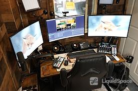 Bohemian Podcast Studio (Fully Equipped)