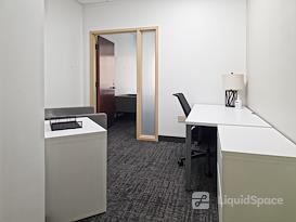Regus | Lakefield