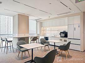 Regus | Chongqing, Weiyi Center