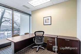 Regus | Westport View Corporate Center
