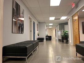 Alexa's Workspaces at Hollywood