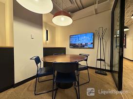 WeWork | 100 University Ave