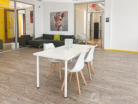 HQ | TX, Houston - Kirby Dr