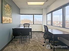 Regus | Executive Tower