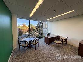 Carr Workplaces - Capitol Hill