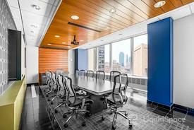 Regus | Columbia Center on Stadium